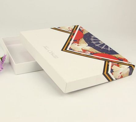 scatola cosmetica del bordo bianco 1200g che imballa per il regalo