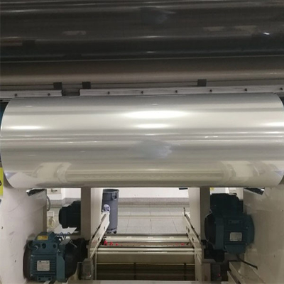 Performance di blocco UV eccellente Pellicole riducenti per animali bianchi per manicotti di bottiglie di bevande