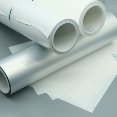 Materiale di rivestimento a base di materiale adesivo per etichette elettroniche